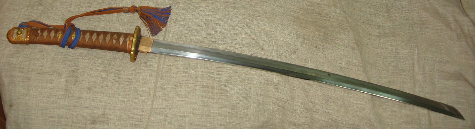Японский меч катана с темляком