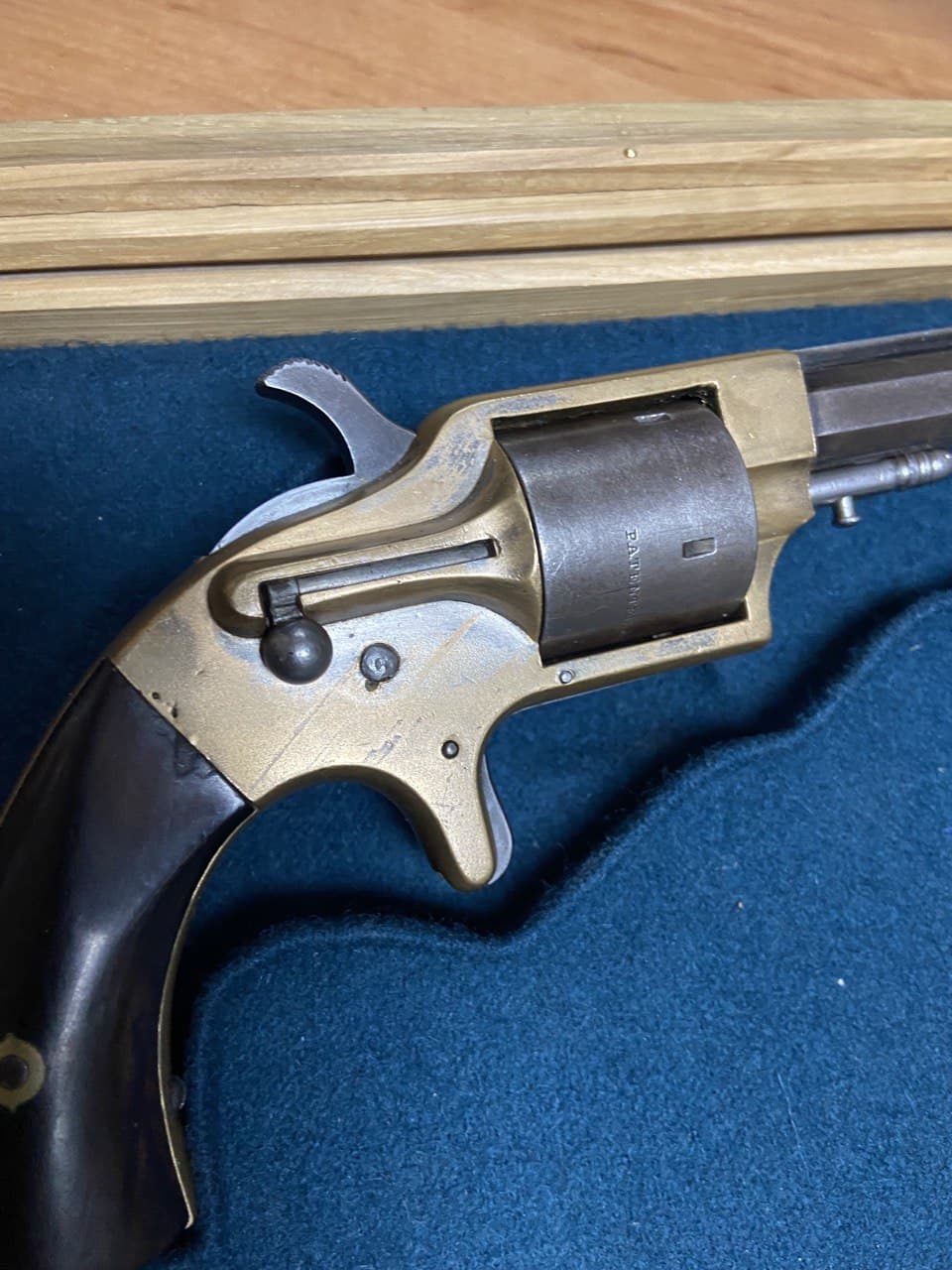Револьвер Планта, антикварное оружие